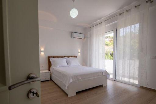 Eden Apartman