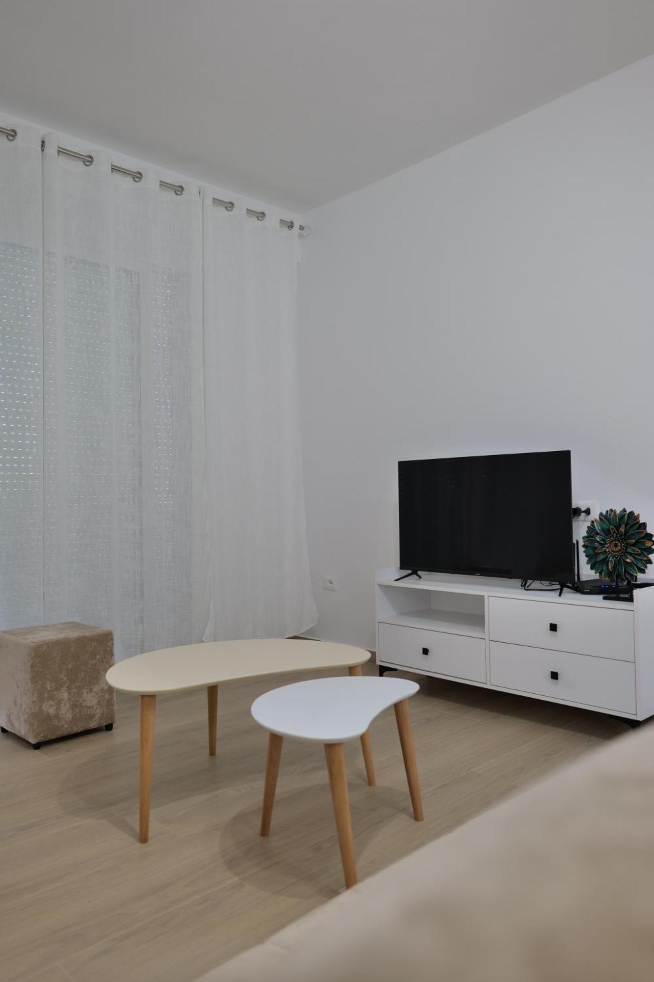 Apartman Eden *